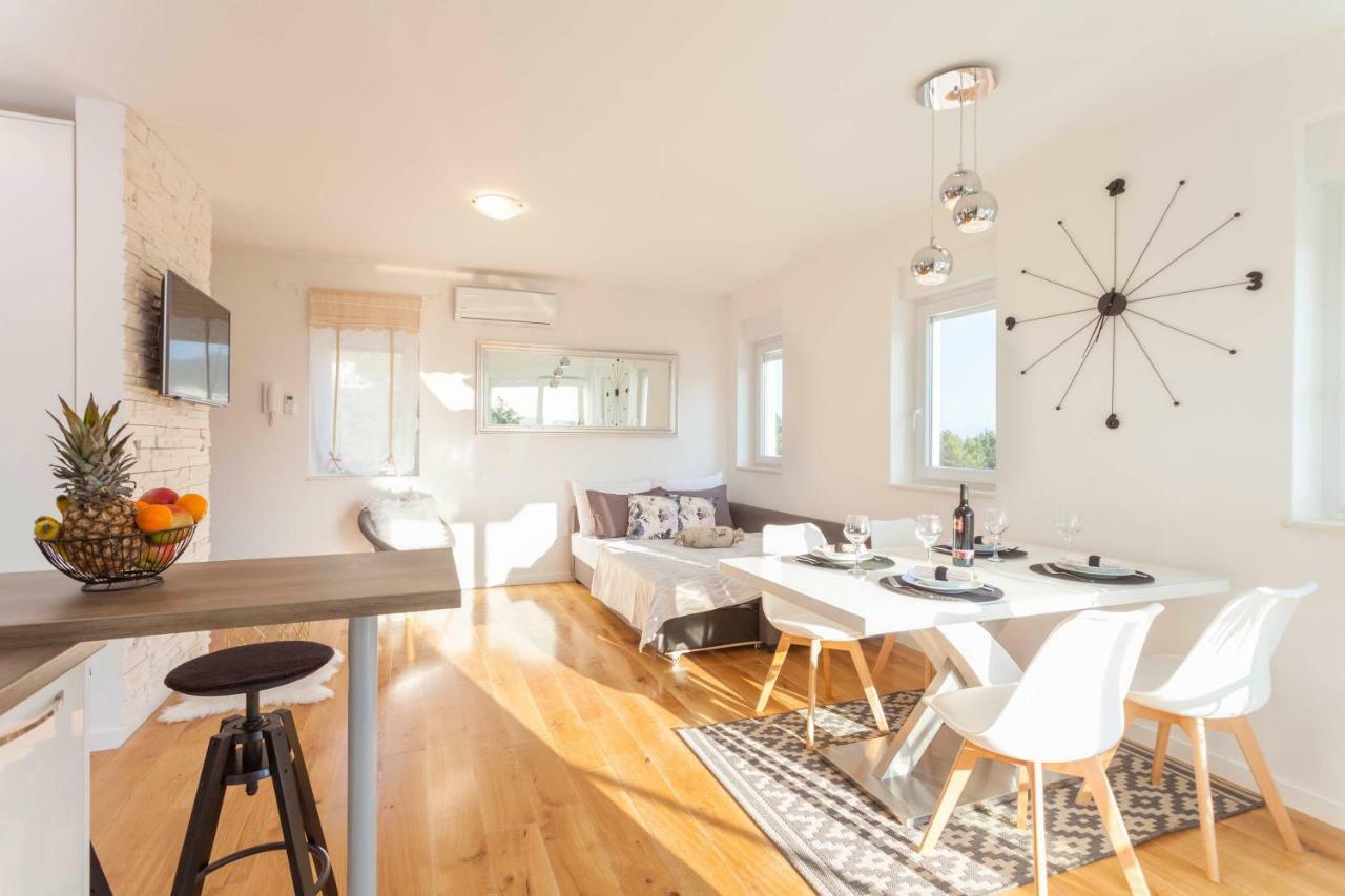 Apartment Frane Makarska Esterno foto